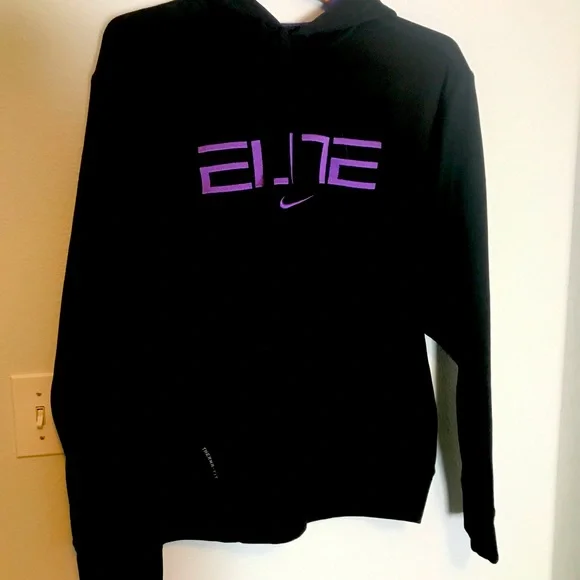 Nike Sweaters Nike Elite Therma Fit Hoodie Poshmark